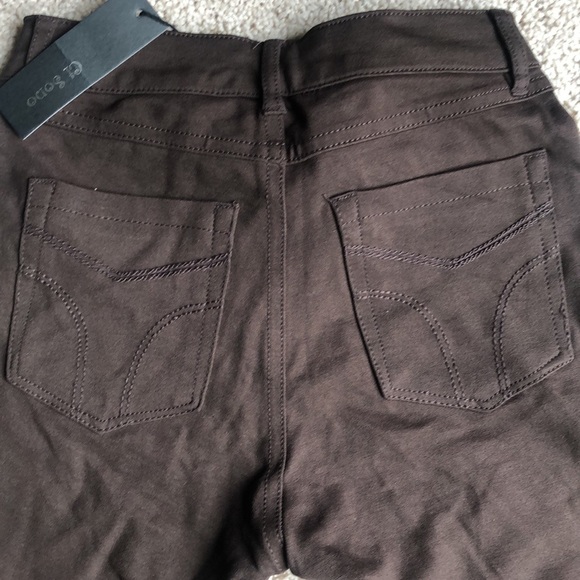 *MAKE OFFER. DONATING JANUARY 1. * NWT BROWN KNIT PONTE PANTS - Picture 4 of 4